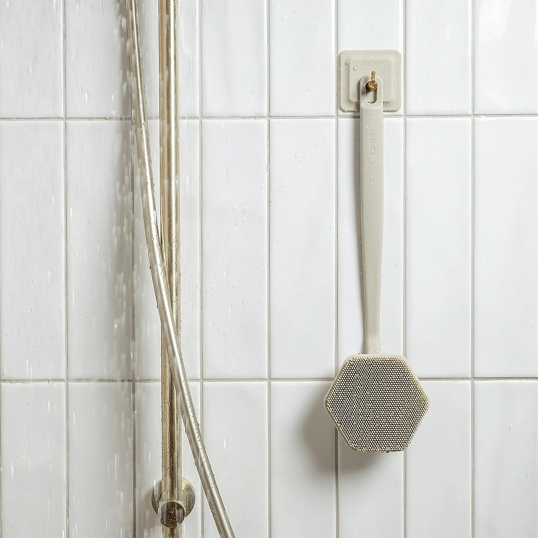 The Back Scrubber & Hook - Image 12