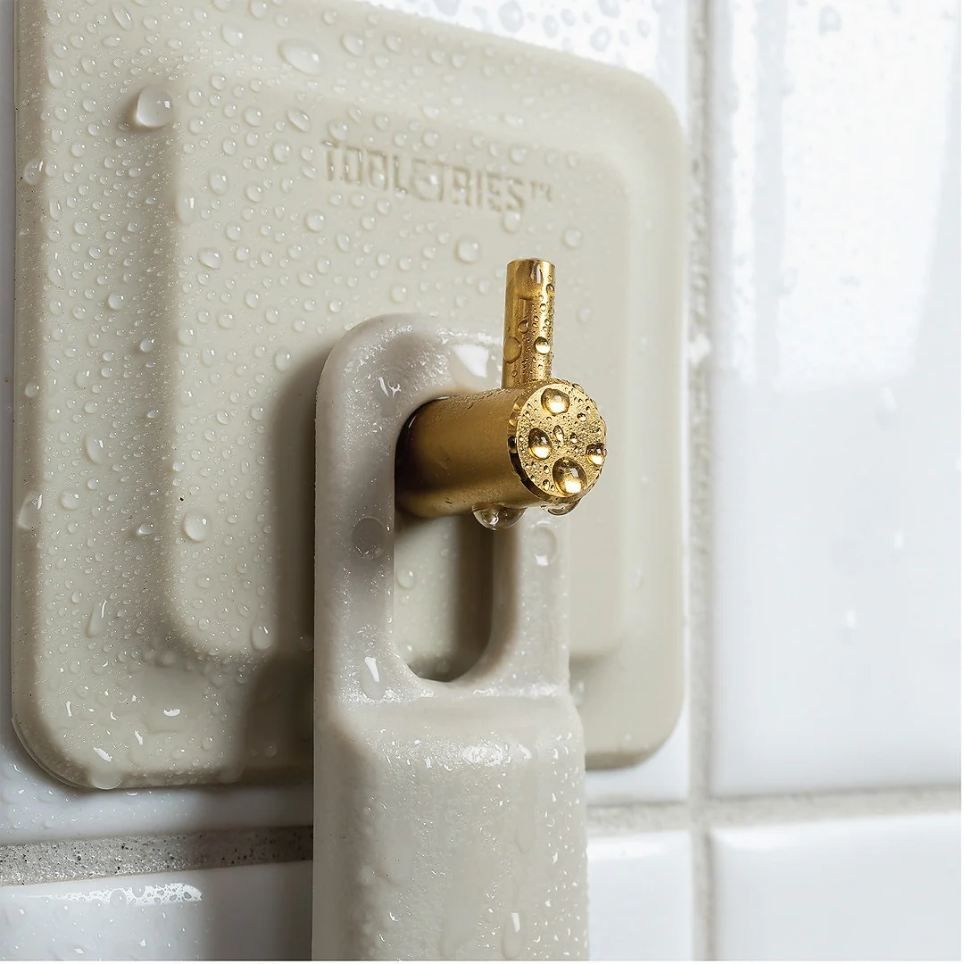 Back Scrubber & Hook Sand - Image 7