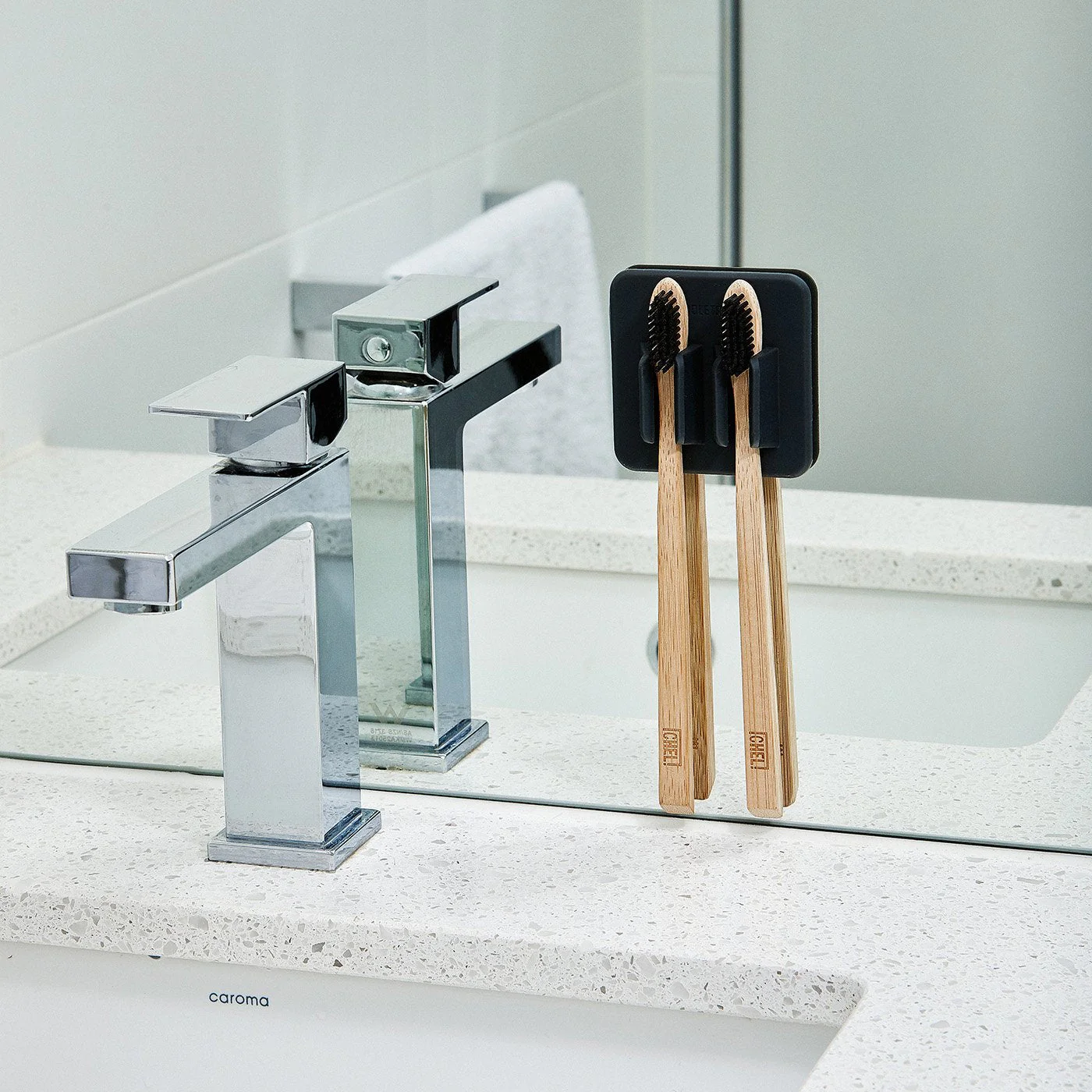The George Toothbrush Rack - Image 4