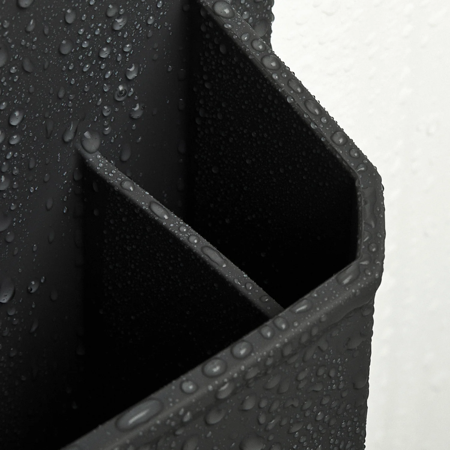 The James Toiletry Organizer - Image 5